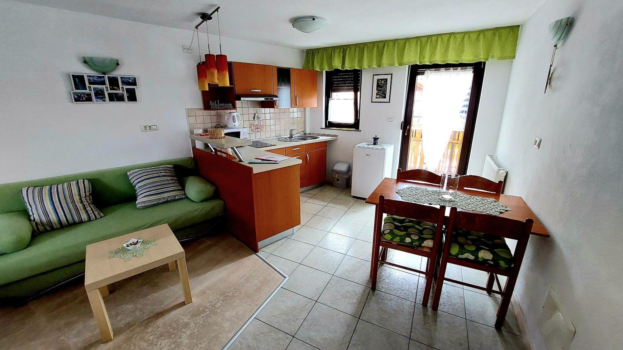 Apartments Krn Drezniske Ravne Экстерьер фото